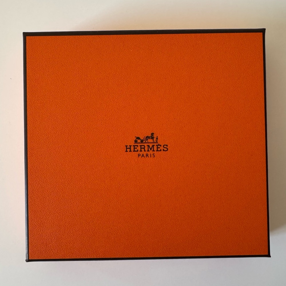 Hermes Set of 4 Travel Size Fragrances - Picture 4 of 5